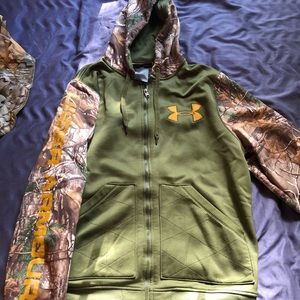 Men’s under armour camo full zip hoodie
